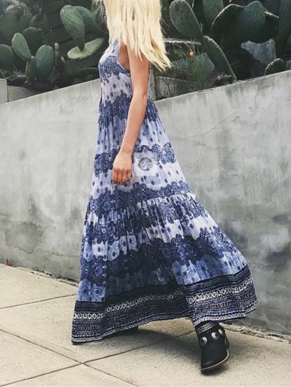 NEW Revolve Somedays Lovin Open Eyes Tiered Maxi Dress Blue White Large NWOT - Picture 7 of 16